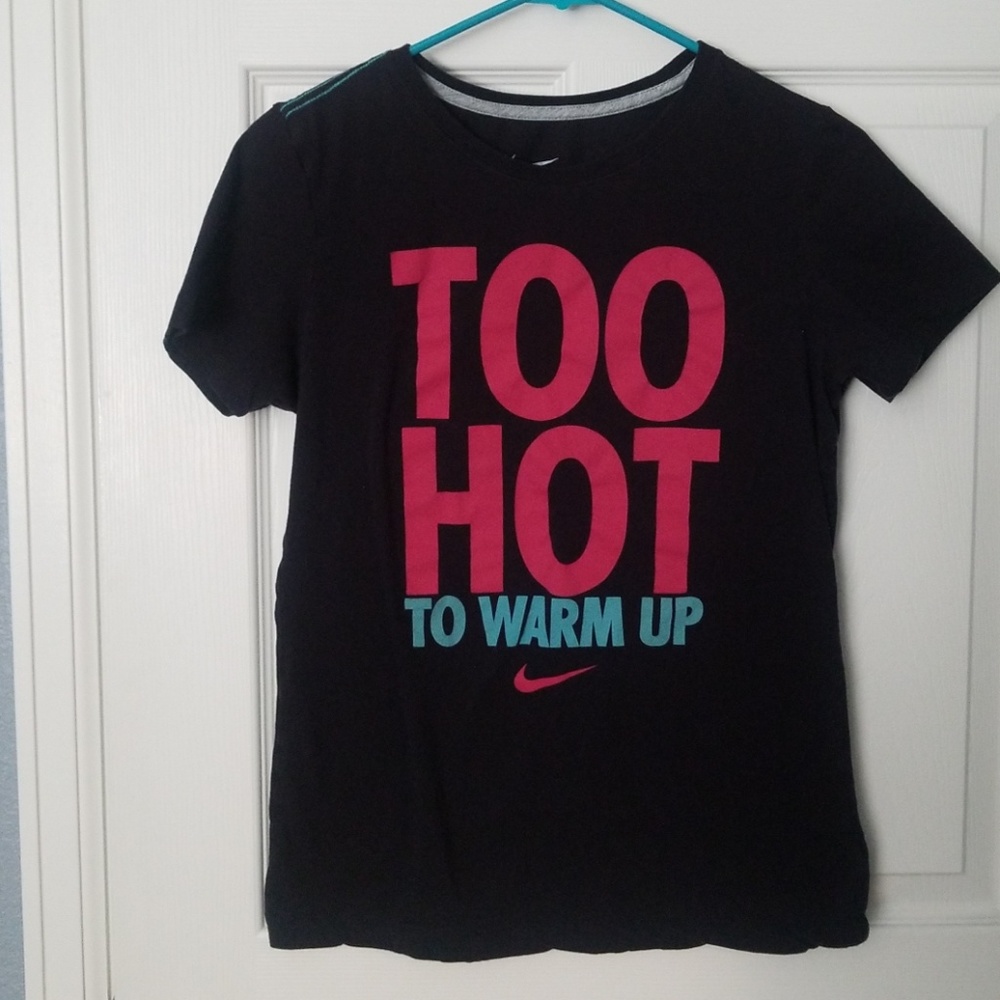 Nike Too Hot to Warm Up Fitted T Shirt
